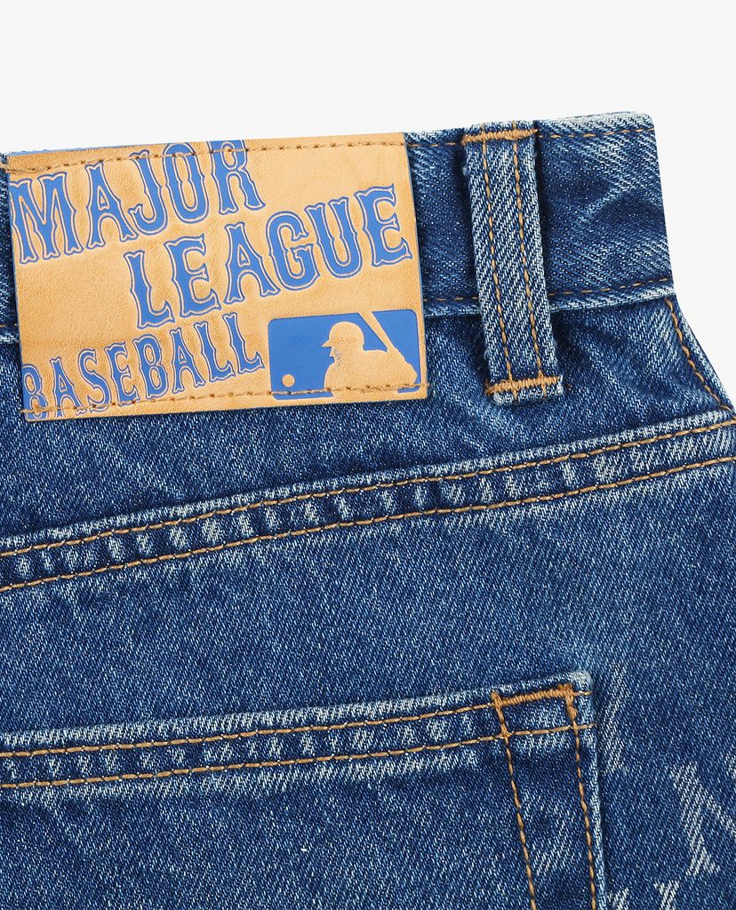 MLB - Quần shorts nữ denim Gradation Monogram