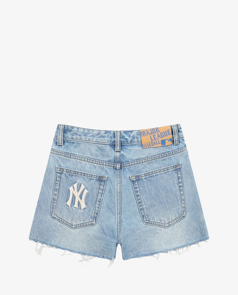 MLB - Quần shorts jeans nữ phối logo thời trang