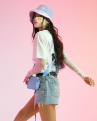 MLB - Quần shorts jeans nữ phối logo thời trang