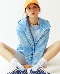 MLB - Áo khoác kiểu tay dài phối mũ trùm Monogram Crop Windbreak