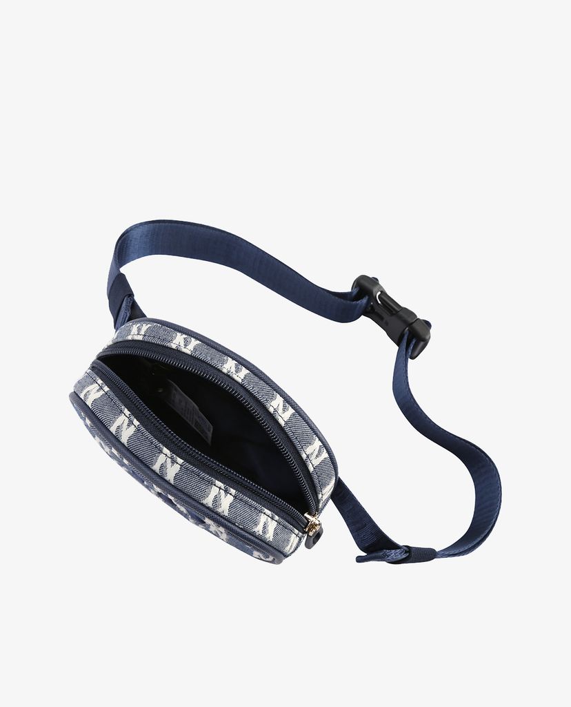 MLB - Túi bao tử phom bầu dục Denim Monogram