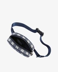 MLB - Túi bao tử phom bầu dục Denim Monogram