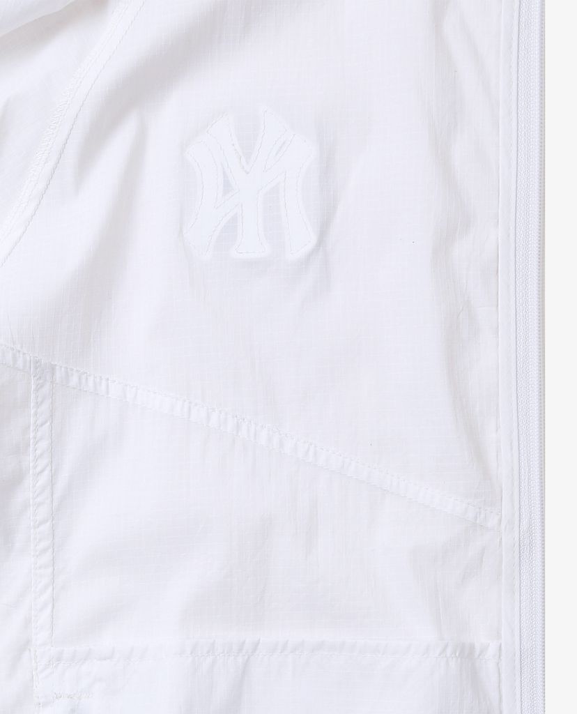 MLB - Áo khoác kiểu tay dài phối mũ trùm Coolfield Lightweight