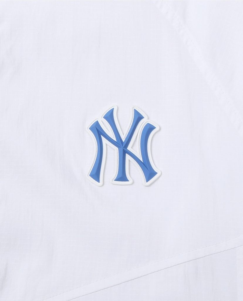 MLB - Áo khoác kiểu tay dài phối mũ trùm Coolfield Lightweight