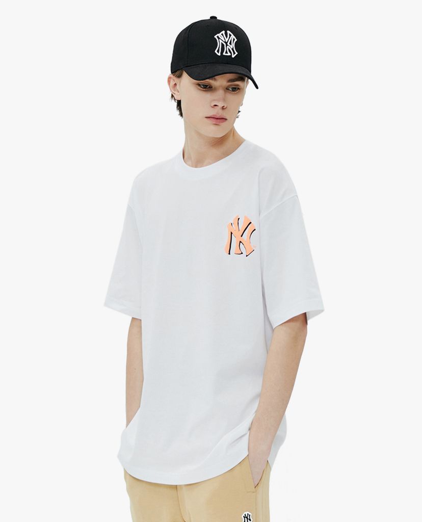 MLB - Áo thun cổ tròn tay ngắn PLAY MLB