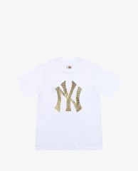 MLB - Áo thun cổ tròn ngắn tay Golden New Year Monogram