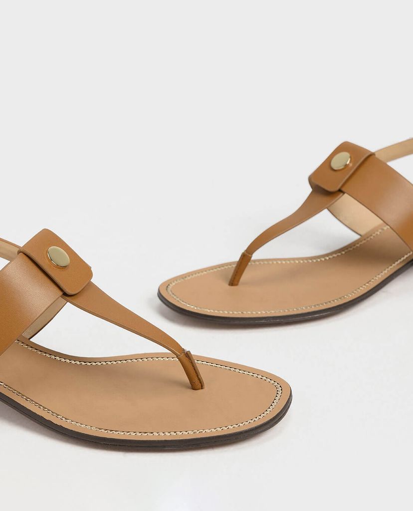 CHARLES & KEITH - Giày sandal Gold Button Accent Thong