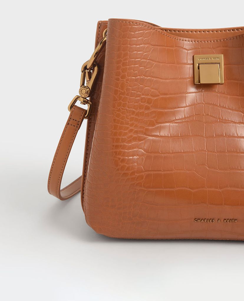 CHARLES & KEITH - Túi đeo vai nữ chữ nhật Croc Effect Bucket