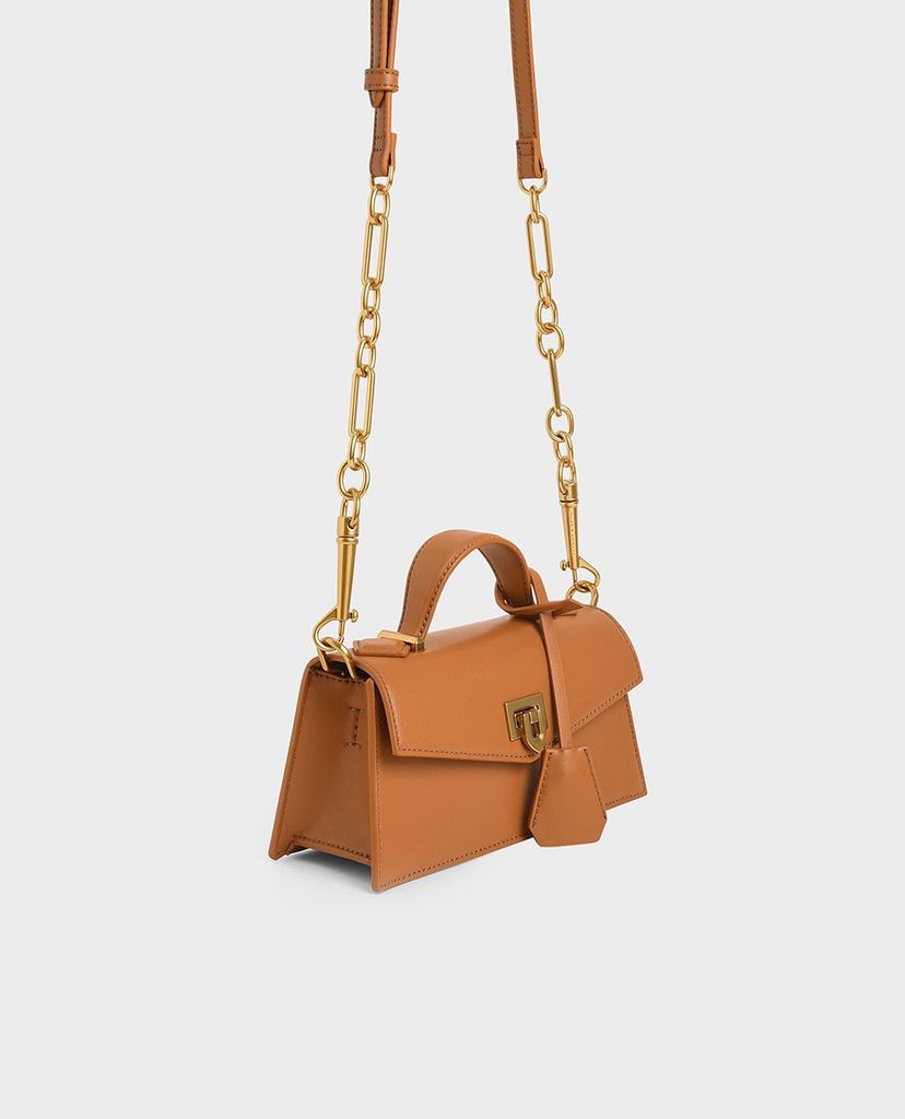 CHARLES & KEITH - Túi xách tay phom chữ nhật Trapeze
