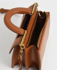 CHARLES & KEITH - Túi xách tay nữ hình vuông Top Envelope