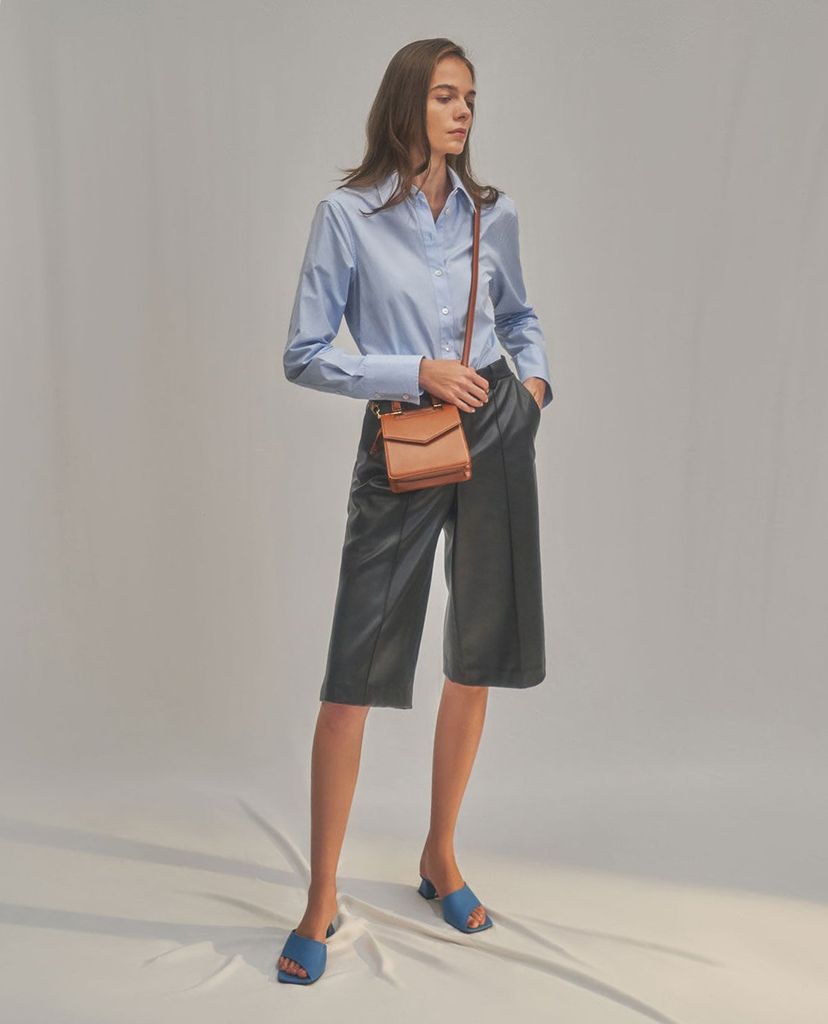 CHARLES & KEITH - Túi xách tay nữ hình vuông Top Envelope
