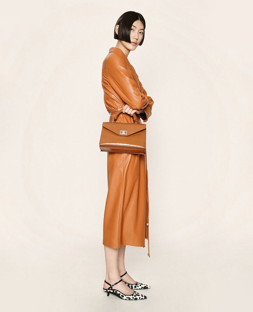 CHARLES & KEITH - Túi xách tay nữ chữ nhật Turn Lock