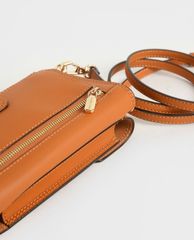 CHARLES & KEITH - Ví cầm tay nữ chữ nhật phối dây Elongated Pouch