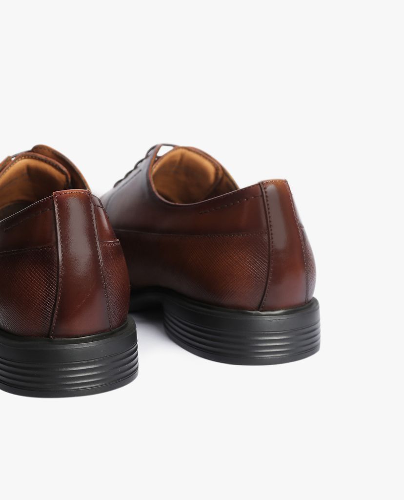 PEDRO - Giày tây nam Leather Cap Toe