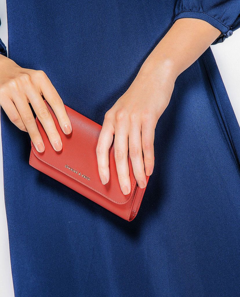 CHARLES & KEITH - Ví nắp gập Front Flap
