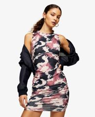 TOPSHOP - Đầm mini sát nách cổ tròn phom ôm Pink Tie Dye