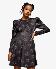 TOPSHOP - Đầm mini cổ tròn tay dài Black & White Star Print Jersey Flippy