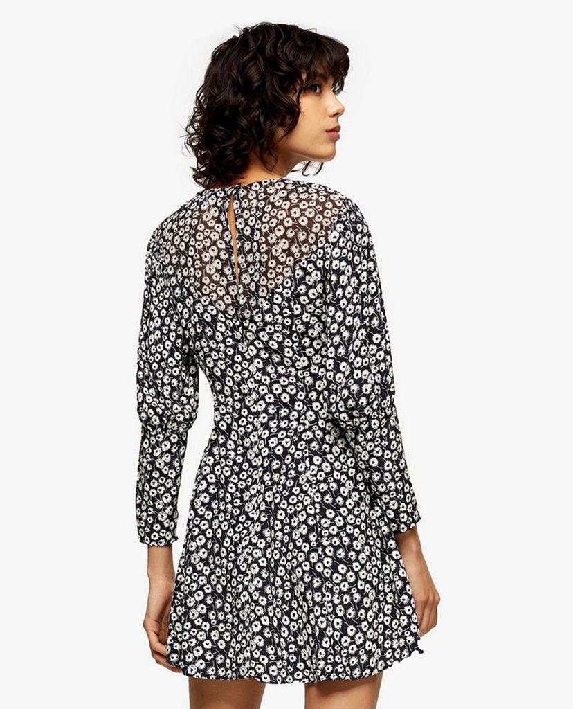 TOPSHOP - Đầm mini cổ tròn tay dài Black & White Twist Grunge