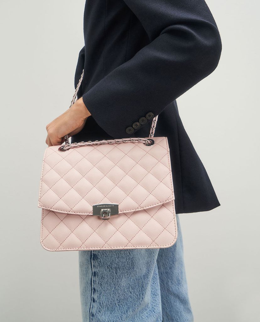 CHARLES & KEITH - Túi đeo vai nữ chữ nhật Quilted Chain Strap