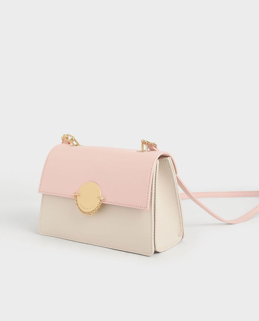 CHARLES & KEITH - Túi đeo chéo nắp gập Chain Link