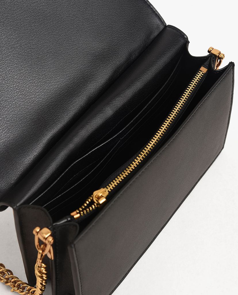 CHARLES & KEITH - Ví cầm tay nữ phom chữ nhật Quilted