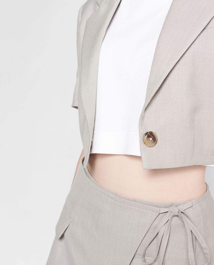 GIGI - Áo blazer nữ phom croptop hiện đại