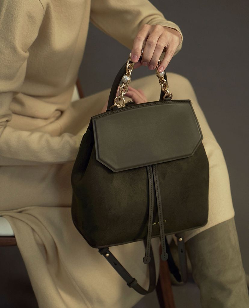 CHARLES & KEITH - Balo nữ rút dây Textured Chain Link