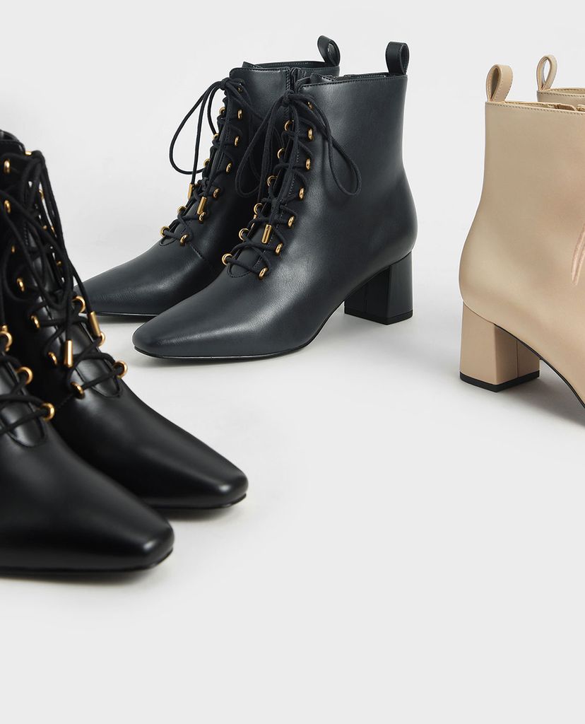 CHARLES & KEITH - Giày boots nữ Metallic Lace Up Ankle