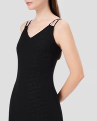 GIGI - Đầm midi hai dây cổ V phom suông