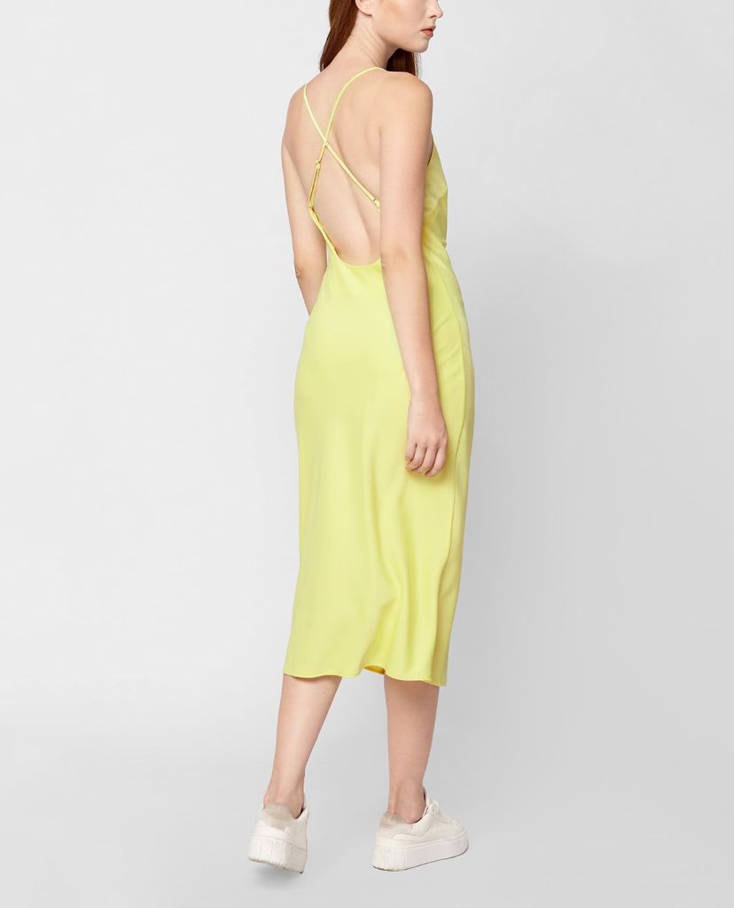GIGI - Đầm midi hai dây phom ôm Low Back Slip