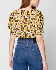 GIGI - Áo kiểu nữ ngắn tay cổ V Smocked Button