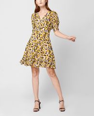 GIGI - Đầm mini cổ V tay ngắn phồng nữ tính
