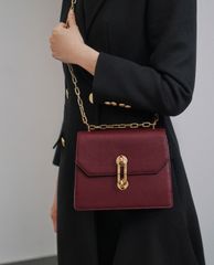 CHARLES & KEITH - Túi đeo chéo nữ Double Chain Strap Turn Lock