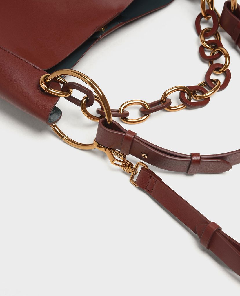CHARLES & KEITH - Túi đeo vai Chunky Chain Link