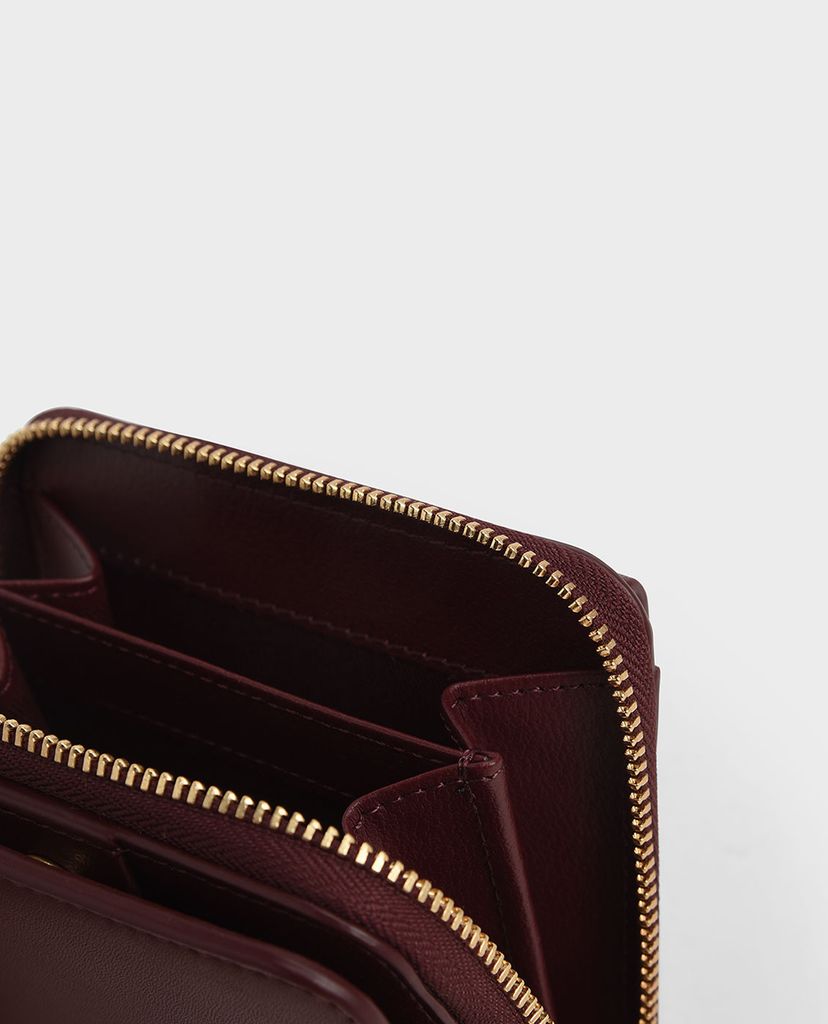 CHARLES & KEITH - Ví nữ phom vuông nhỏ gọn