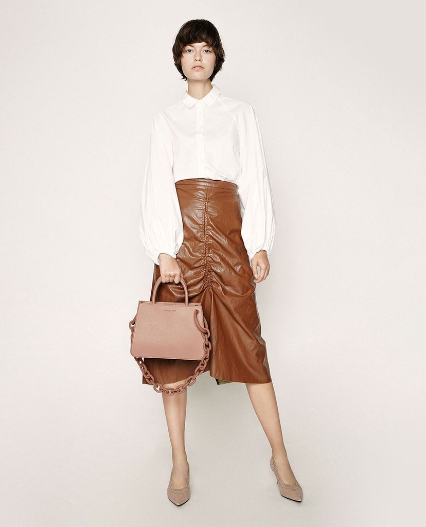 CHARLES & KEITH - Túi đeo vai nữ hình thang Chunky Chain Top Handle