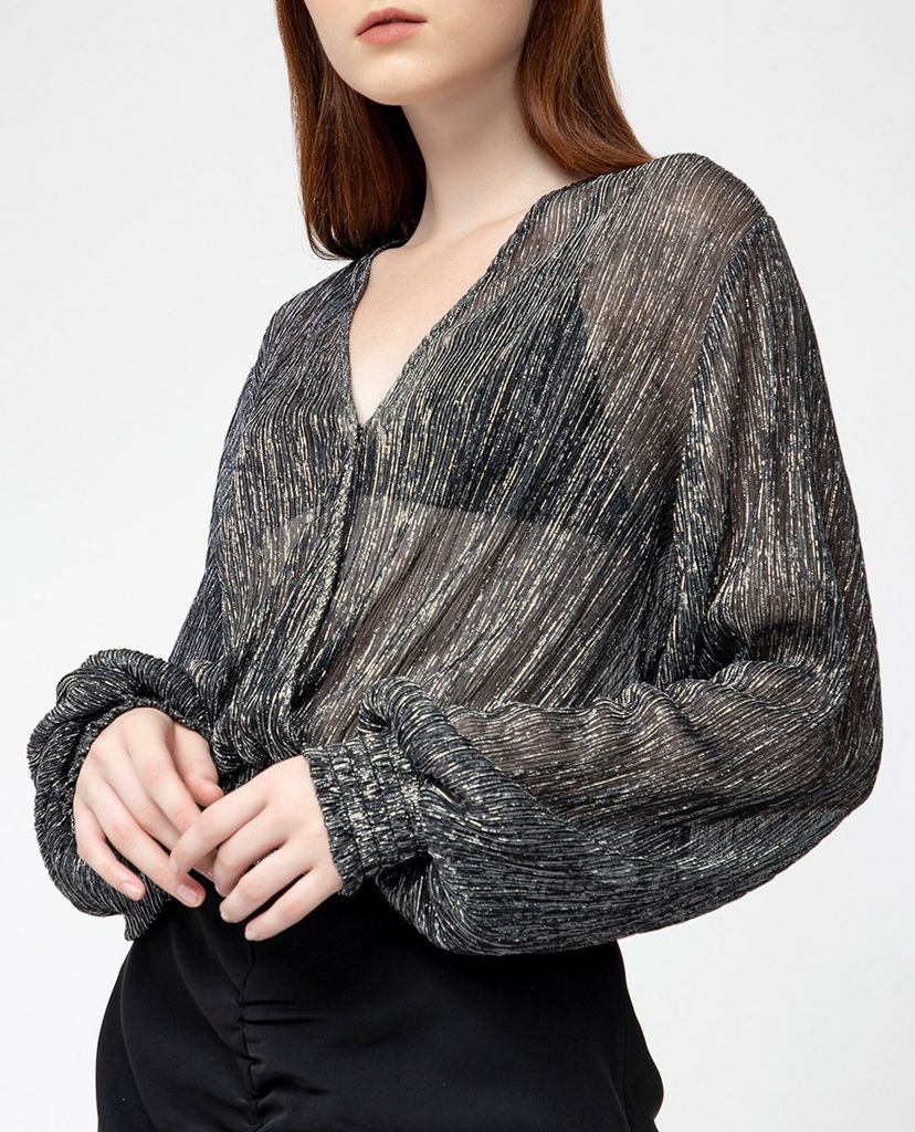 GIGI - Áo kiểu nữ cổ V tay dài Wrap Effect Smocked