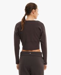 PUMA - Áo croptop nữ cổ V tay dài Train Exhale