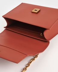 CHARLES & KEITH - Túi đeo chéo nữ hình chữ nhật Chain Handle