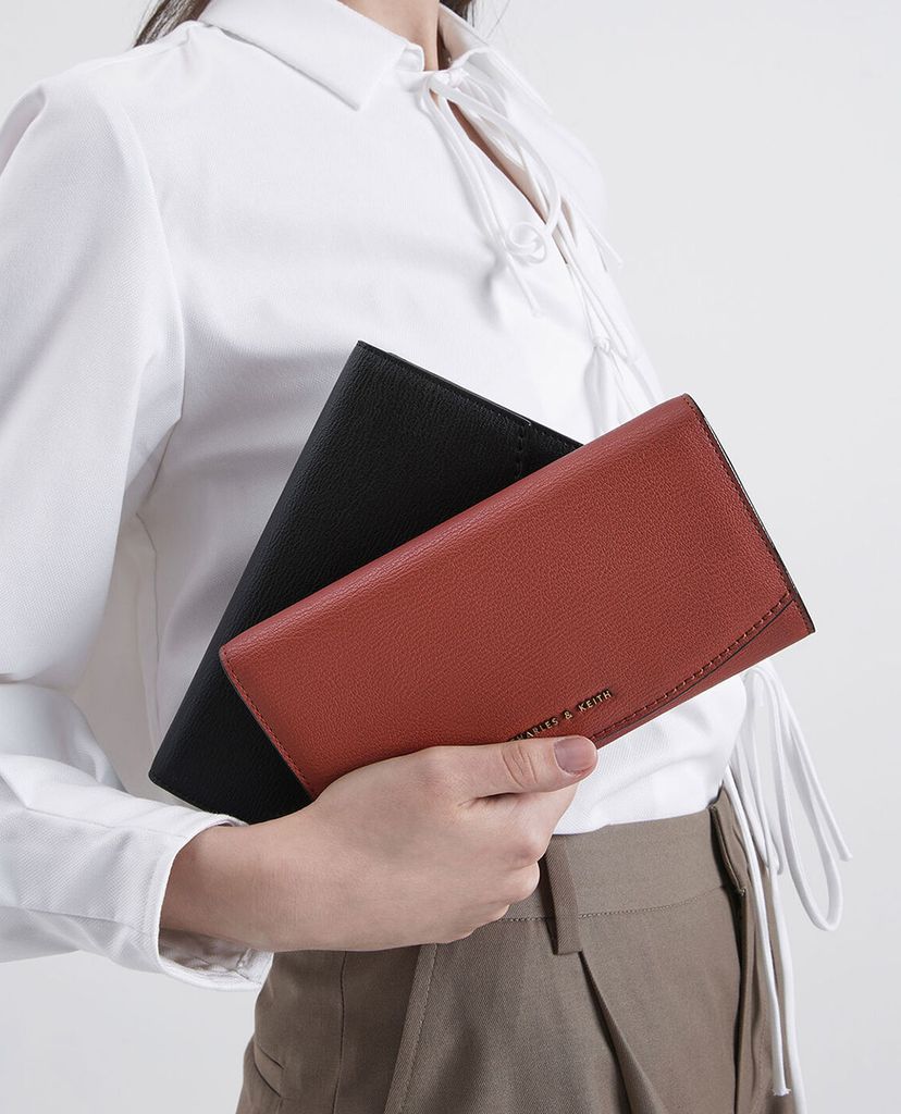 CHARLES & KEITH - Ví nữ hình chữ nhật Mini Front Flap
