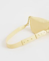 CHARLES & KEITH - Túi đeo vai yên ngựa có nếp nhăn hiệu ứng Nylon thời trang