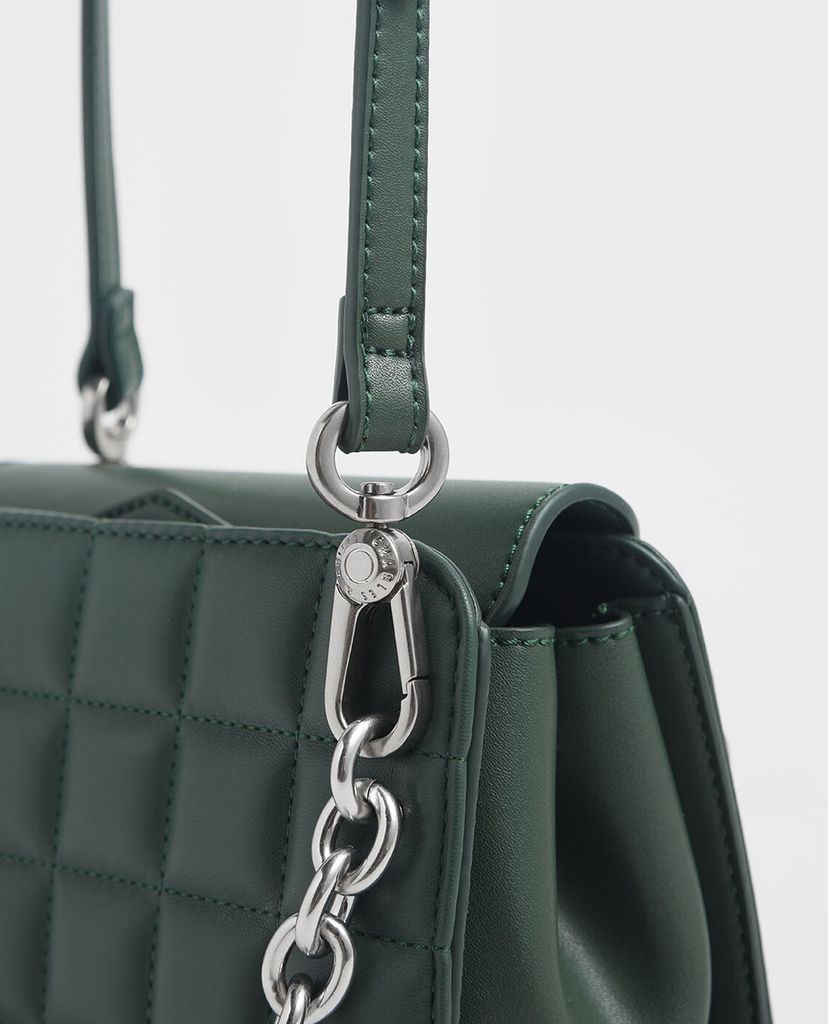 CHARLES & KEITH - Túi đeo vai Chunky Chain Strap Quilted