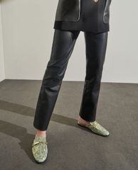 CHARLES & KEITH - Giày mules nữ mũi nhọn Metal Accent