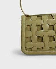 CHARLES & KEITH - Túi đeo vai nữ Weave Detail