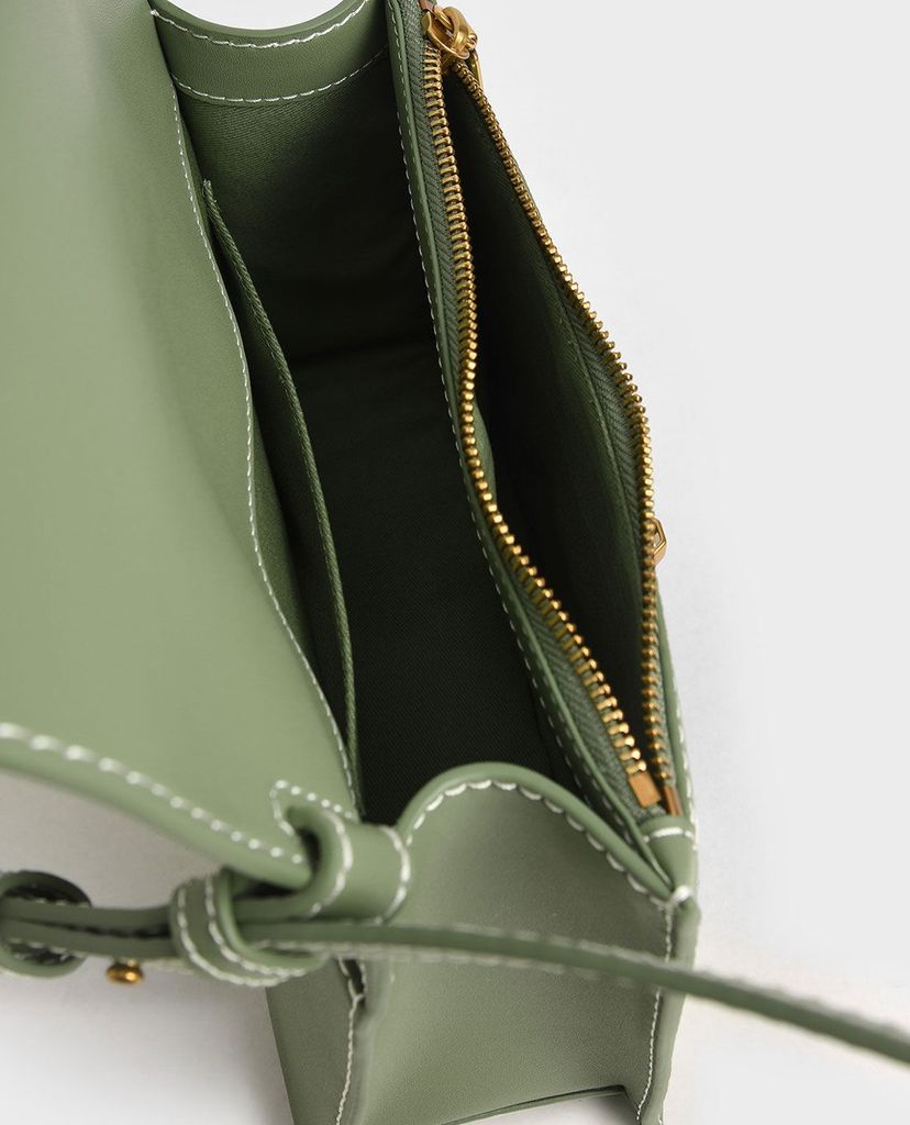 CHARLES & KEITH - Túi xách nữ nắp gập chữ nhật Turn Lock Chain