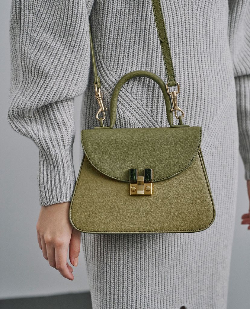 CHARLES & KEITH - Túi xách tay nữ hình thang Embellished Sculptural