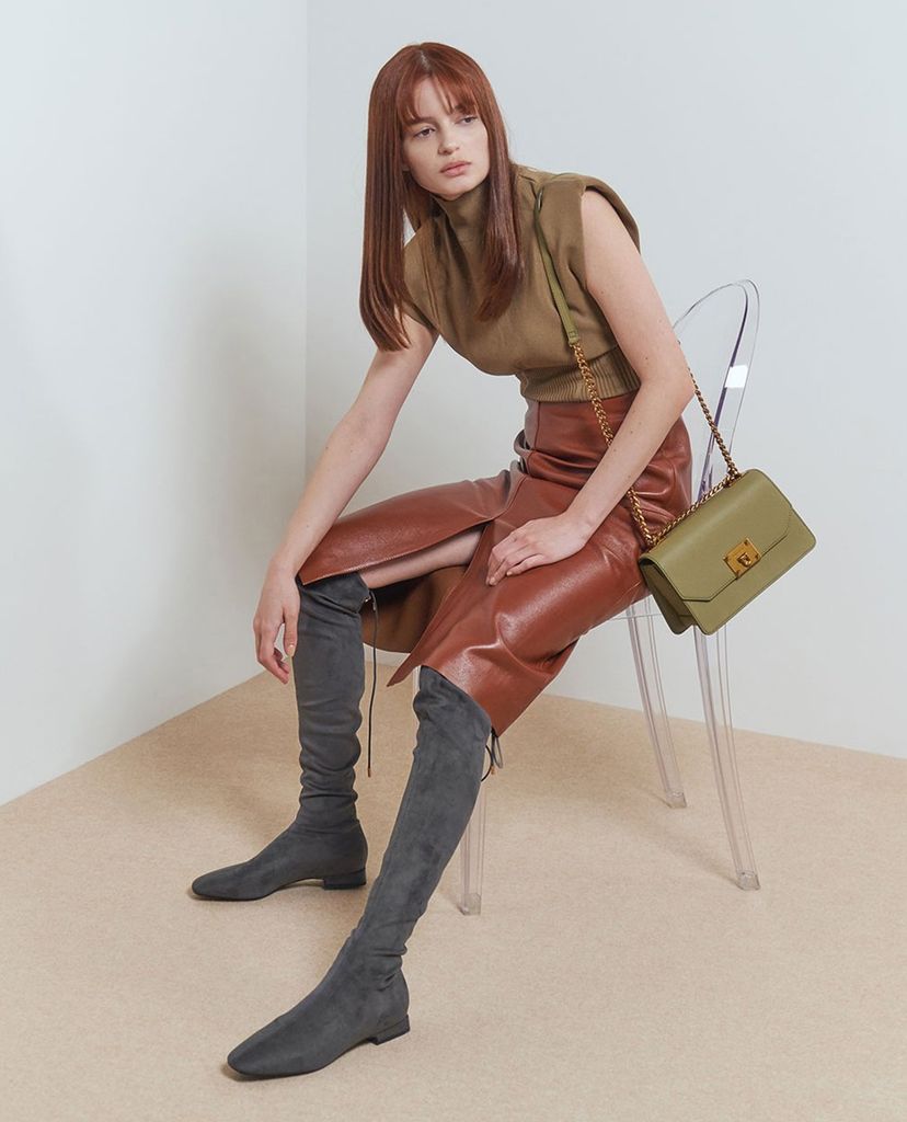 CHARLES & KEITH - Túi đeo chéo nữ nắp gập Metallic Push Lock