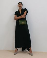 CHARLES & KEITH - Túi đeo chéo nữ hình chữ nhật thời trang