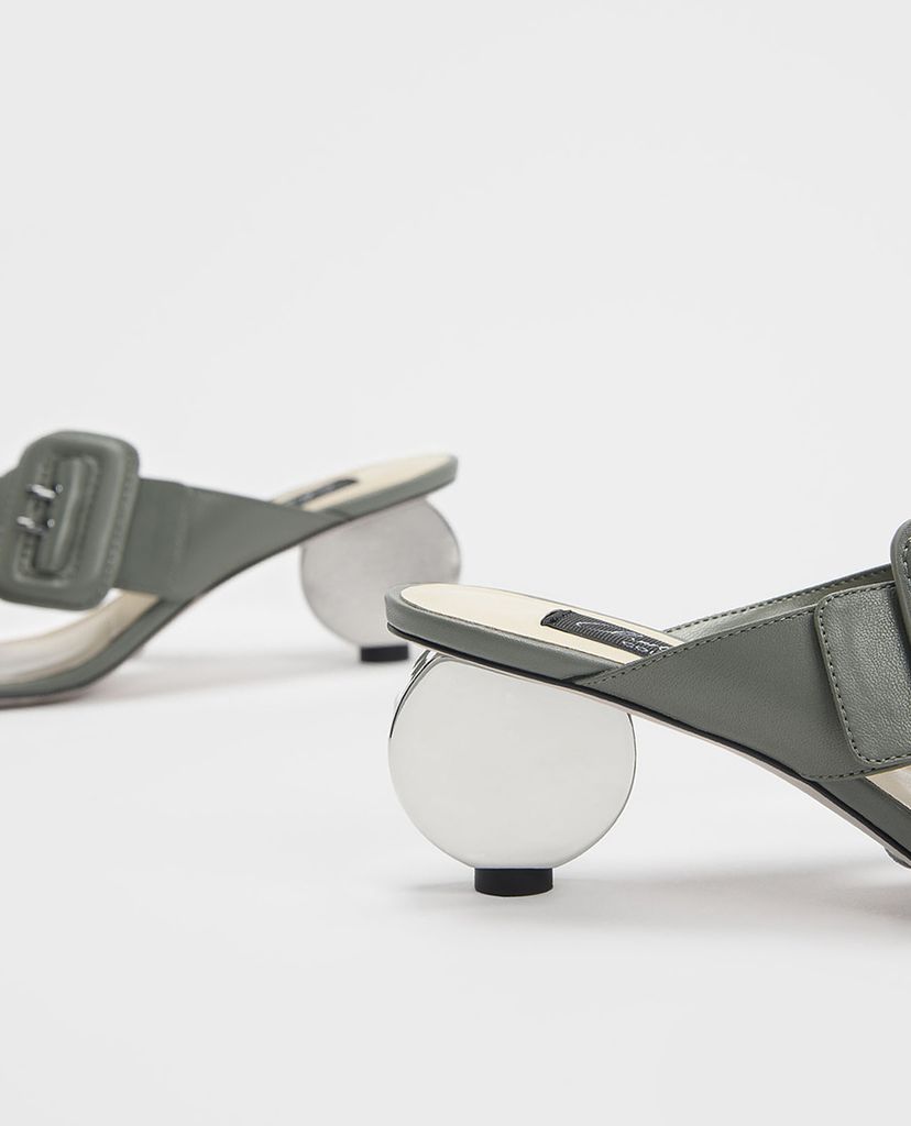 CHARLES & KEITH - Giày cao gót quai chéo Sculptural