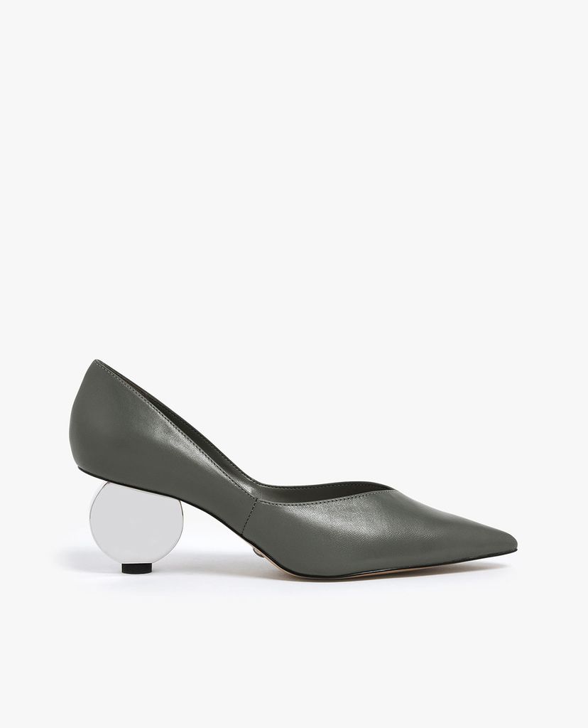 CHARLES & KEITH - Giày cao gót mũi nhọn V Cut Sculptural